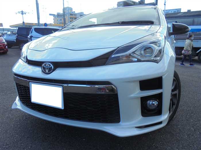 2018 Toyota Vitz DAA-NHP130