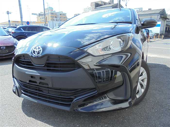 2022 Toyota Yaris KSP210