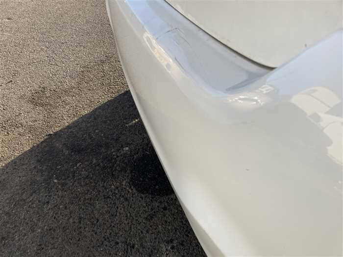 2012 Toyota Vitz DBA-NSP130 (UW-693d25a1e8194)[9]