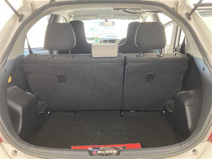 2012 Toyota Vitz DBA-NSP130 (UW-693d25a1e8194)[12]