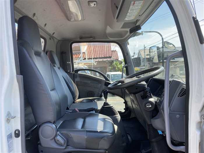 2012 Isuzu Forward SKG-FRR90S1 (UW-6981ac5133406)[20]