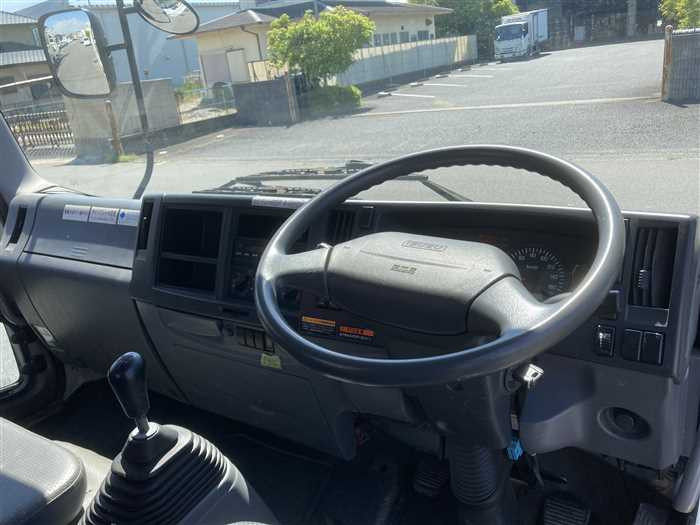 2012 Isuzu Forward SKG-FRR90S1 (UW-6981ac5133406)[23]