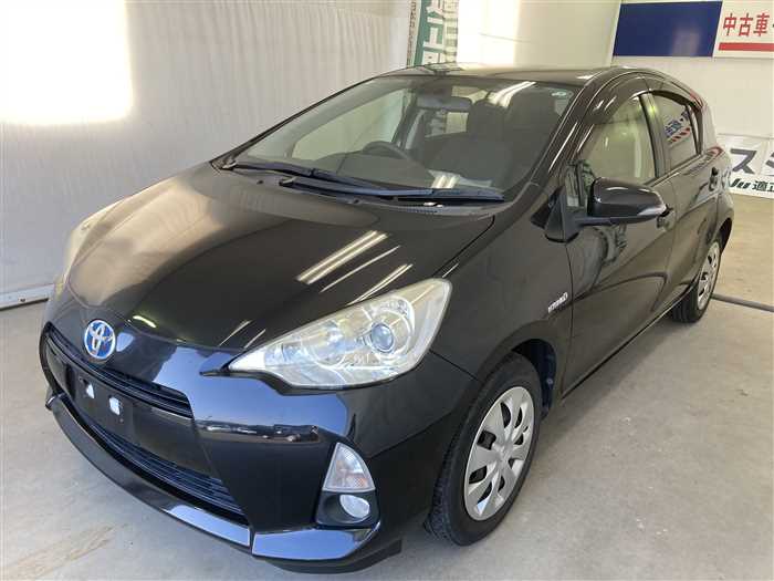 2014 Toyota Aqua DAA-NHP10