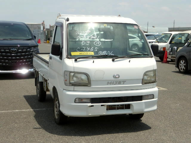 2000 Daihatsu Hijet Truck S210P