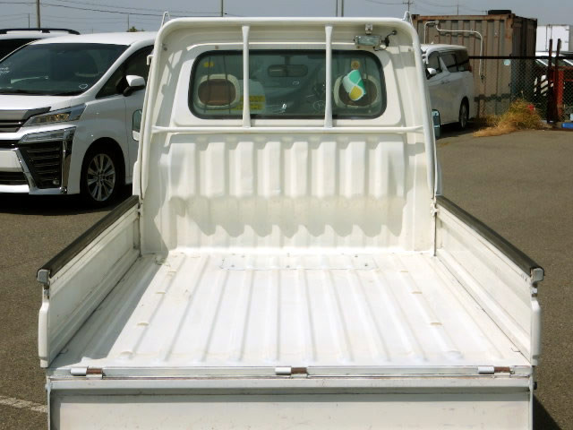 2000 Daihatsu Hijet Truck S210P (UW-6a02d7a4259f5)[6]