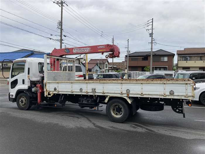2011 Isuzu Forward SKG-FRR90S1 (UW-69b2795963177)[5]