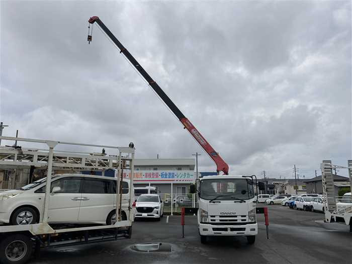 2011 Isuzu Forward SKG-FRR90S1 (UW-69b2795963177)[14]