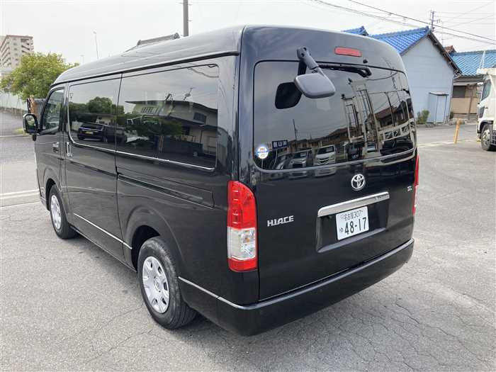 2023 Toyota Hiace Wagon 3BA-TRH214W (UW-69ad0012ebe91)[3]