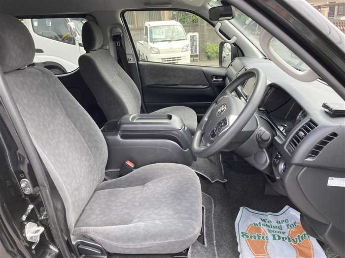 2023 Toyota Hiace Wagon 3BA-TRH214W (UW-69ad0012ebe91)[9]