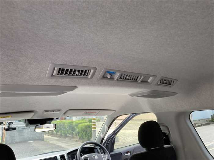 2023 Toyota Hiace Wagon 3BA-TRH214W (UW-69ad0012ebe91)[15]