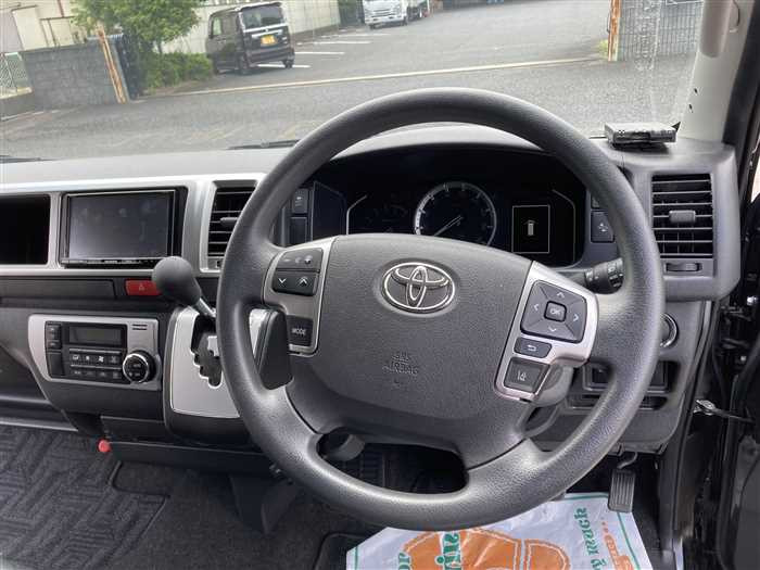 2023 Toyota Hiace Wagon 3BA-TRH214W (UW-69ad0012ebe91)[18]