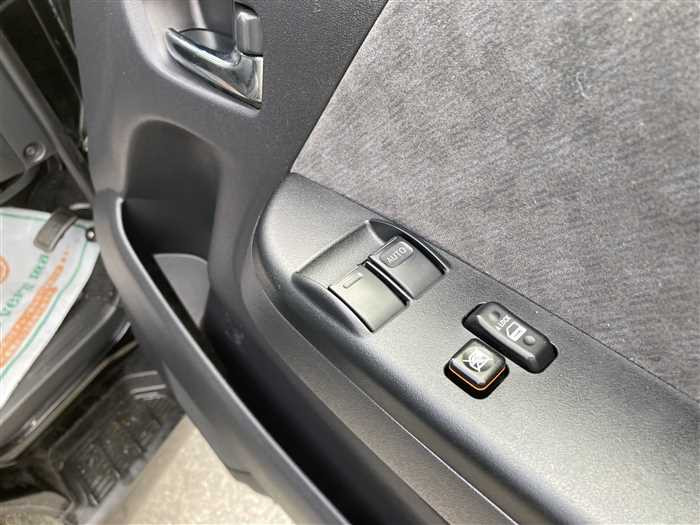 2023 Toyota Hiace Wagon 3BA-TRH214W (UW-69ad0012ebe91)[20]