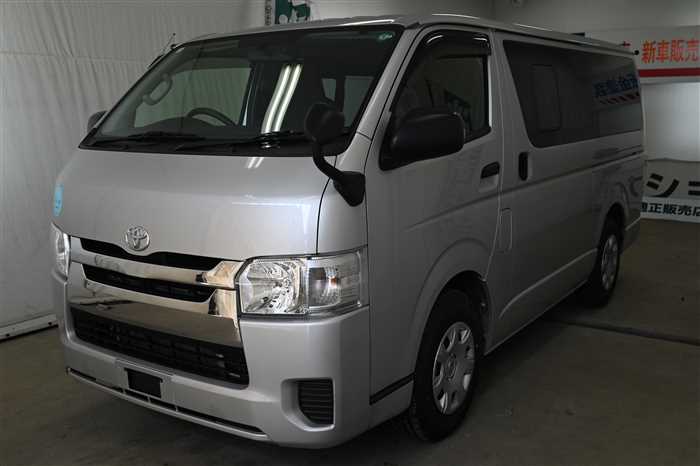 2016 Toyota Hiace Van CBF-TRH200V