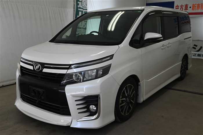 2014 Toyota Voxy DBA-ZRR80W