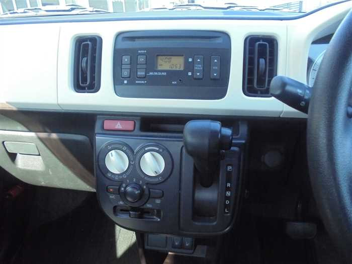 2015 Mazda Carol HB36S (UW-69b27929d4c1e)[16]