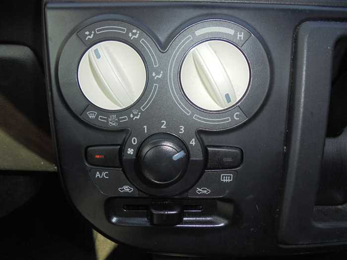 2015 Mazda Carol HB36S (UW-69b27929d4c1e)[18]