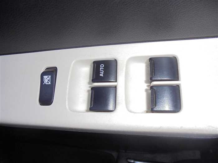 2015 Mazda Carol HB36S (UW-69b27929d4c1e)[22]