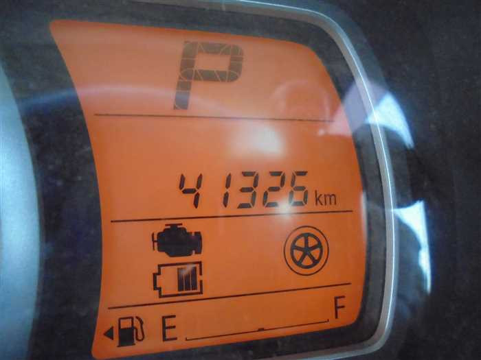 2015 Mazda Carol HB36S (UW-69b27929d4c1e)[27]