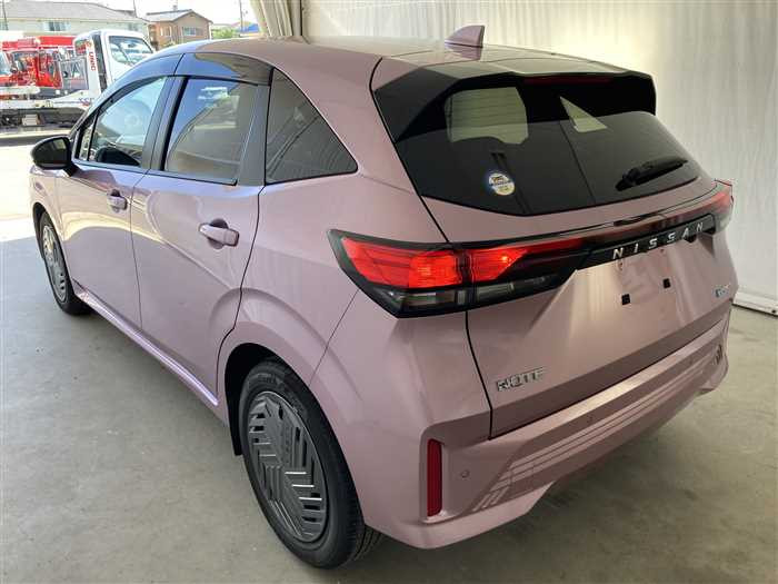 2024 Nissan Note 6AA-E13 (UW-69426911a921c)[3]