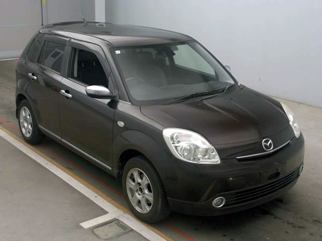 2006 Mazda Verisa DC5W