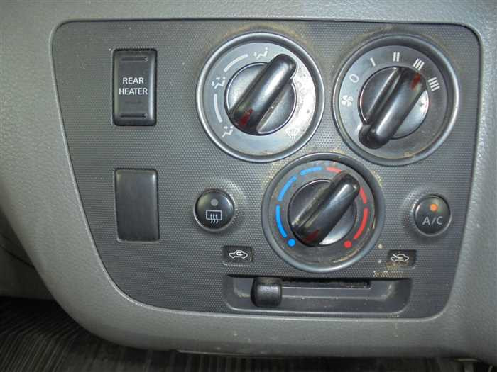 2016 Nissan NV350 Caravan VW6E26 (UW-6981ac671f032)[21]