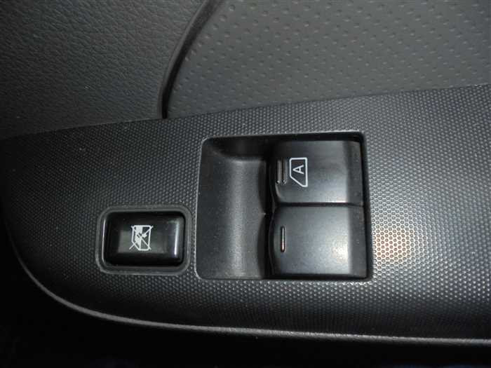 2016 Nissan NV350 Caravan VW6E26 (UW-6981ac671f032)[26]