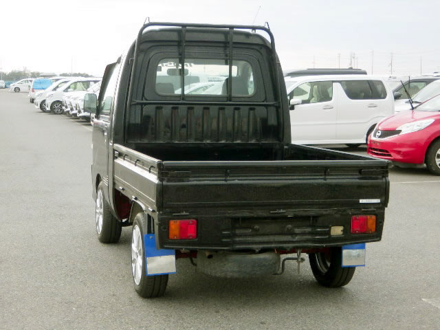 2000 Daihatsu Hijet Truck S210P (UW-6943838c5901e)[1]