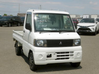 2000 Mitsubishi Minicab Truck U62T