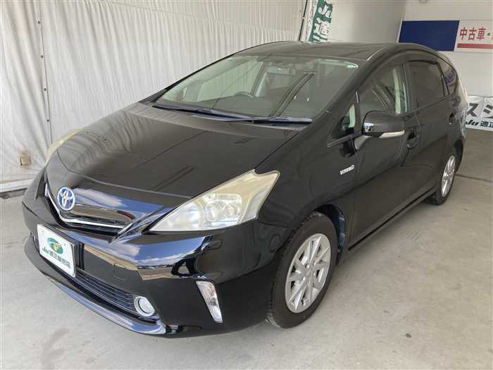 2014 Toyota Prius alpha DAA-ZVW40W