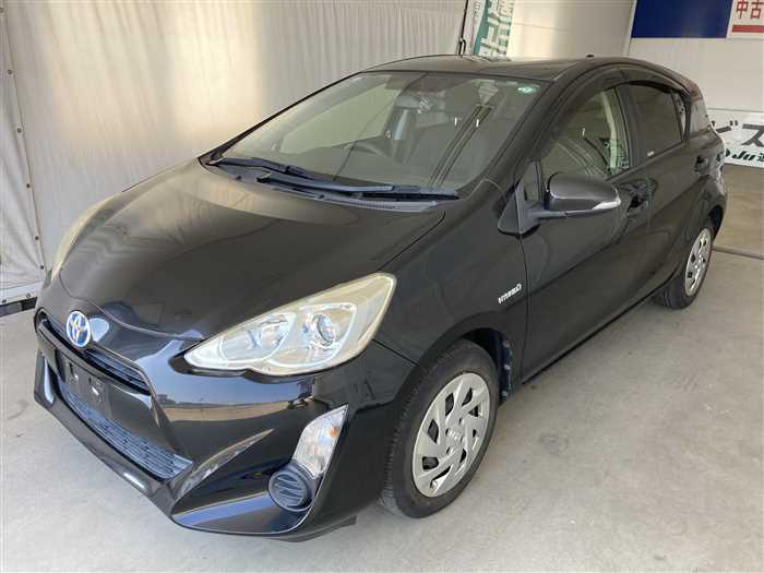 2016 Toyota Aqua DAA-NHP10
