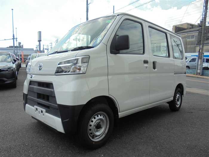 2021 Toyota PIXIS VAN S321M