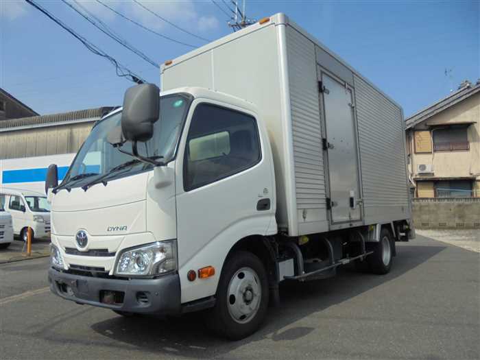 2020 Toyota Dyna Truck XZU655