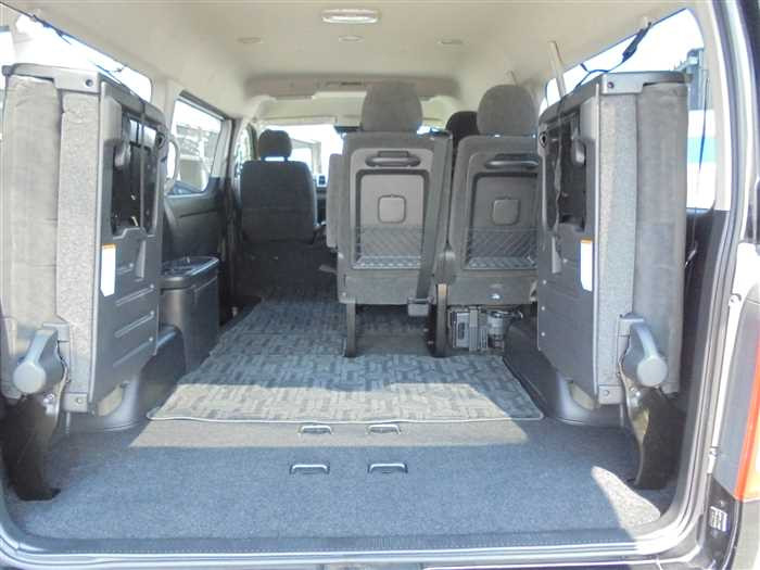 2022 Toyota Hiace Wagon TRH214W (UW-69ad001ff2f7d)[15]