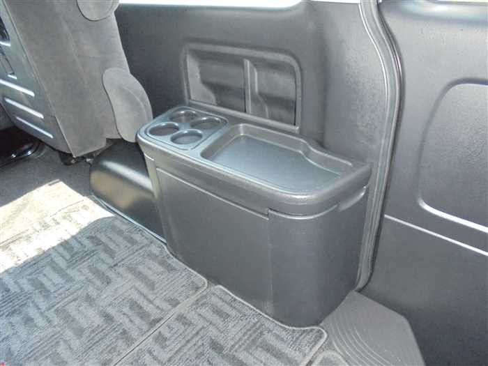 2022 Toyota Hiace Wagon TRH214W (UW-69ad001ff2f7d)[16]