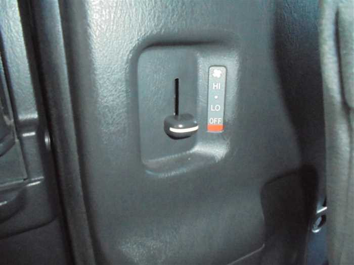 2022 Toyota Hiace Wagon TRH214W (UW-69ad001ff2f7d)[17]