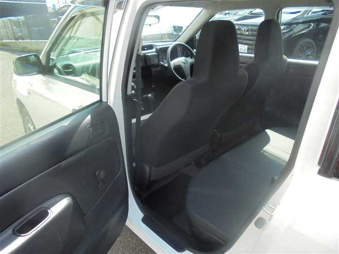 2020 Toyota Probox NHP160V (UW-69426921db1fe)[12]