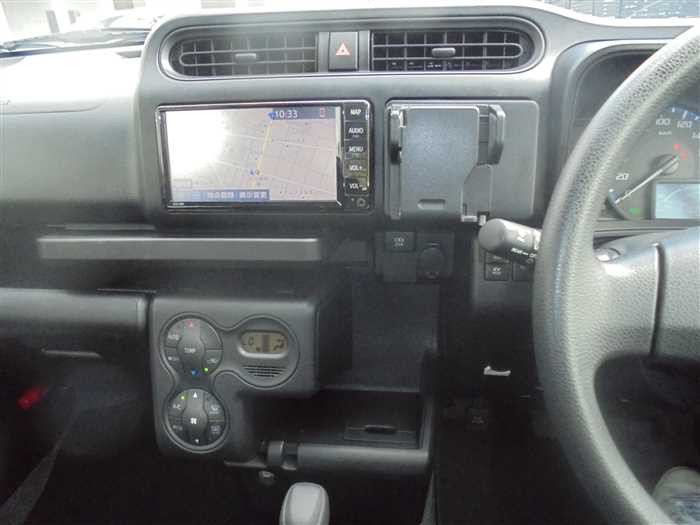 2020 Toyota Probox NHP160V (UW-69426921db1fe)[17]