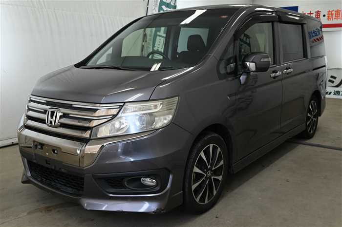 2014 Honda Step WGN DBA-RK5