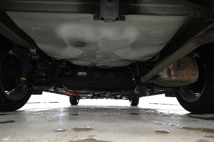 2014 Toyota Corolla Fielder DAA-NKE165G (UW-6981ac55bfb93)[7]