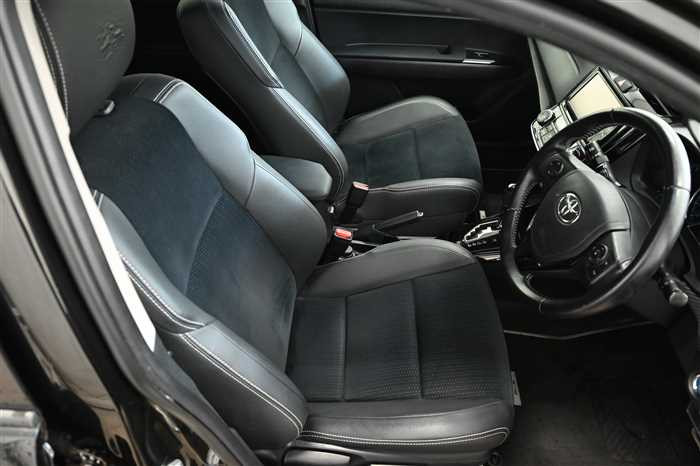 2014 Toyota Corolla Fielder DAA-NKE165G (UW-6981ac55bfb93)[8]