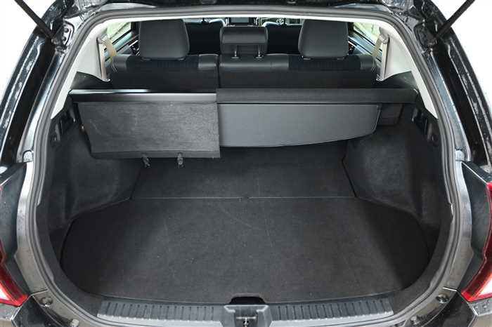 2014 Toyota Corolla Fielder DAA-NKE165G (UW-6981ac55bfb93)[10]