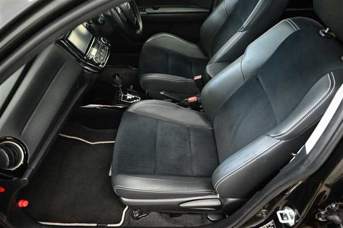 2014 Toyota Corolla Fielder DAA-NKE165G (UW-6981ac55bfb93)[13]