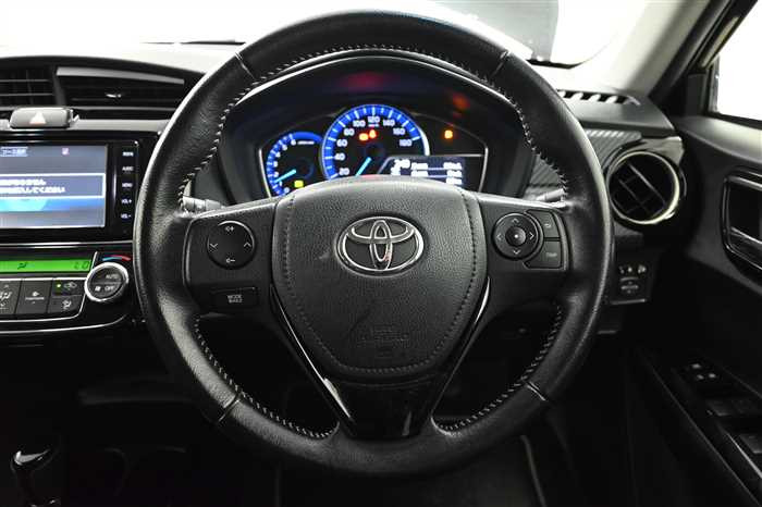 2014 Toyota Corolla Fielder DAA-NKE165G (UW-6981ac55bfb93)[15]