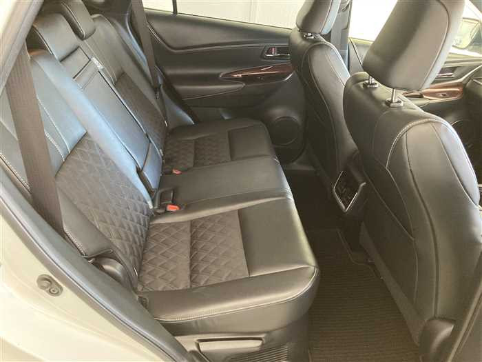 2015 Toyota Harrier DBA-ZSU60W (UW-695e110ba20c9)[10]