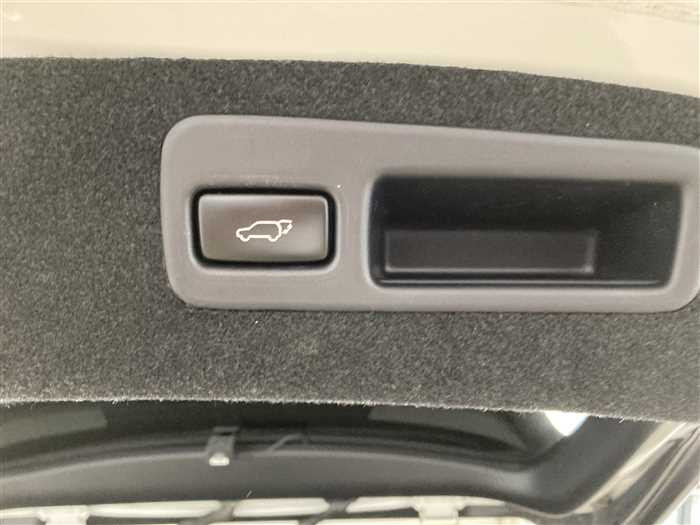 2015 Toyota Harrier DBA-ZSU60W (UW-695e110ba20c9)[13]