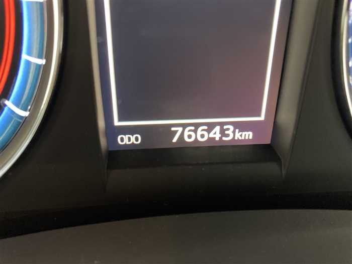 2015 Toyota Harrier DBA-ZSU60W (UW-695e110ba20c9)[26]