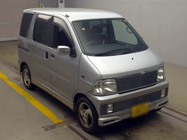 2000 Daihatsu Atrai S220V