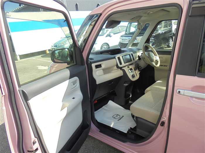 2020 Daihatsu Move Canbus LA800S (UW-69771e430e67f)[10]