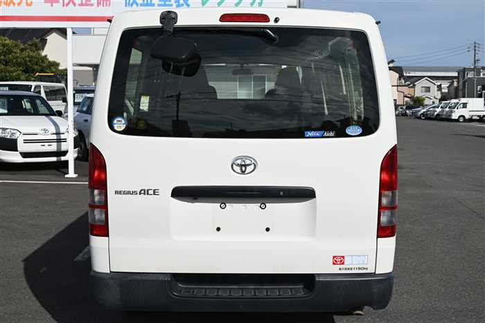 2019 Toyota Hiace Van CBF-TRH200V (UW-69771e40d51a1)[4]