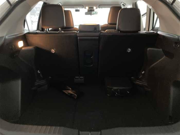 2021 Toyota Yaris Cross 5BA-MXPB10 (UW-694269024e4ee)[11]